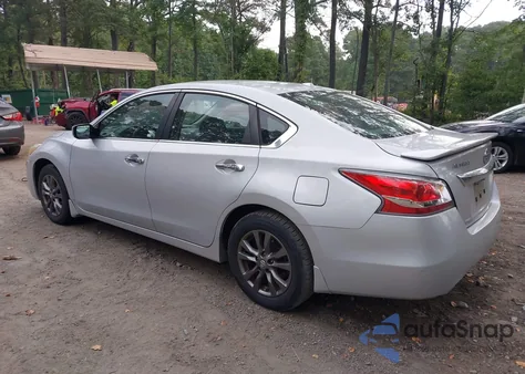 2015 Nissan Altima 2.5 S from USA, damaged, VIN 1N4AL3AP0FN399034